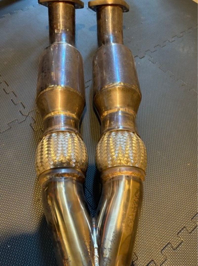 ルーク様　R35 GTR フロントキャタライザー