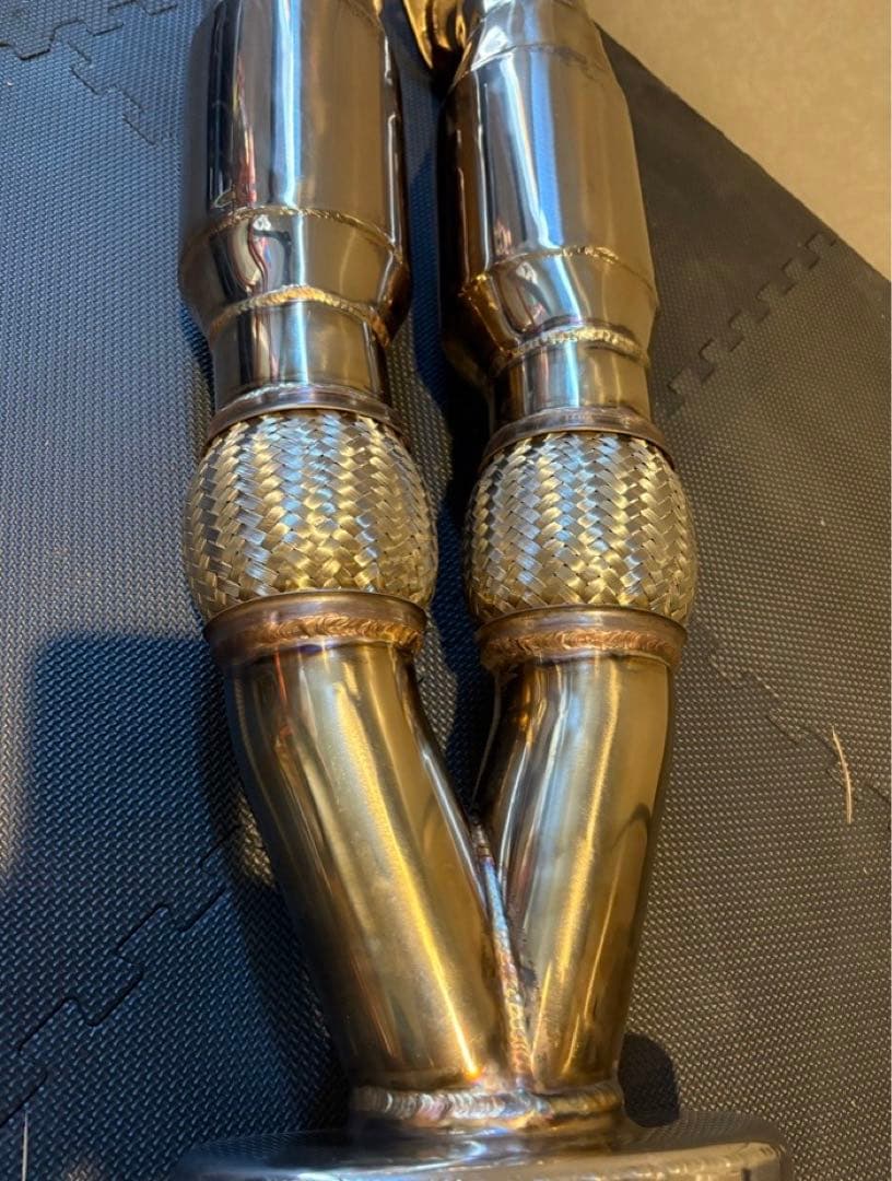 ルーク様　R35 GTR フロントキャタライザー