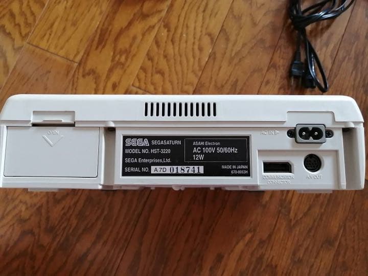 セガサターン本体ソフト１つ　ジャンク品 セガ