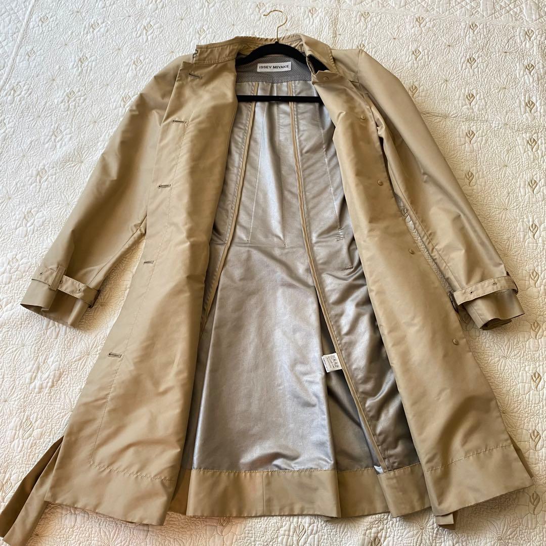 【美品】ISSEY MIYAKE イッセイミヤケ 変形トレンチコート サイズM