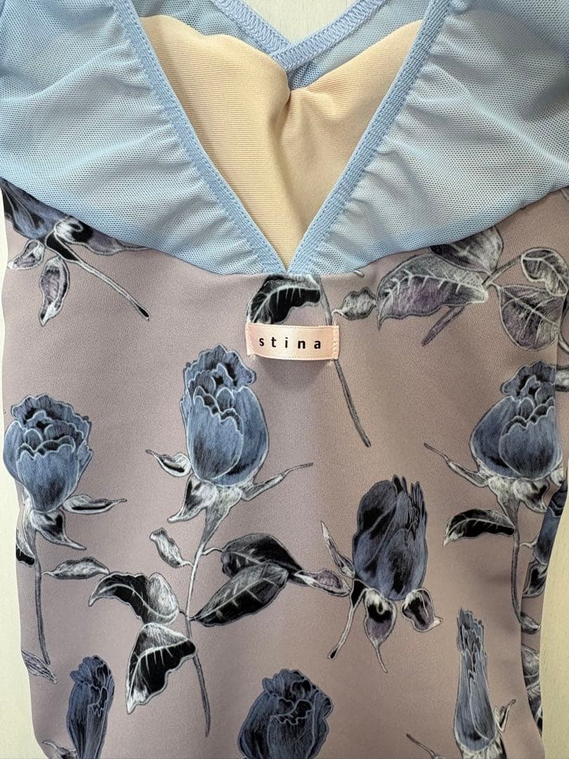 新品未使用〜stina スティナレオタード ジュニア P 120-130