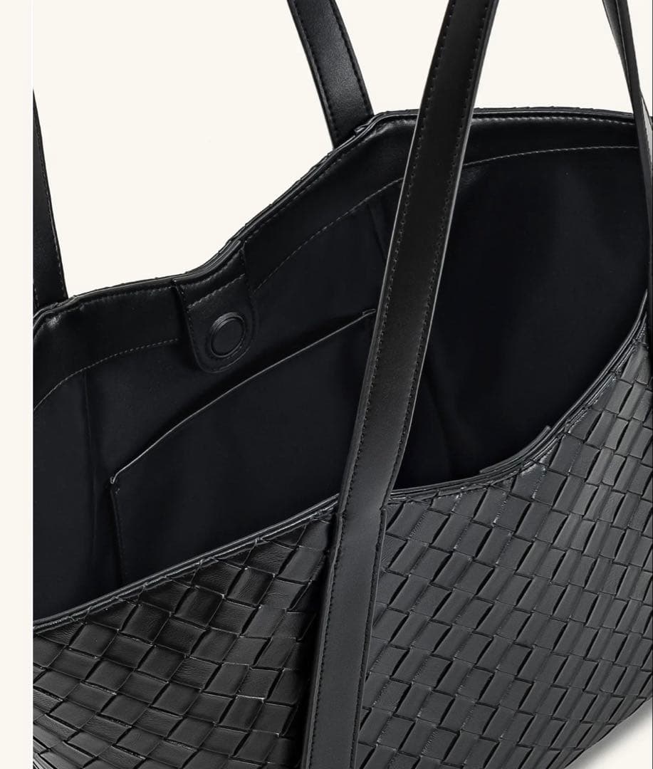 【新品未使用】JW PEI Kiana 大容量編み込みトートバッグブラック