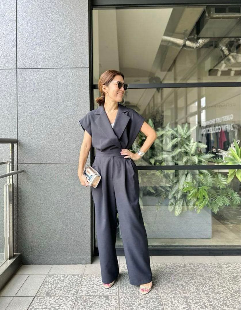 大草直子さん AMARC オリジナル ベルテッドオールインワン（完売品）ネイビー