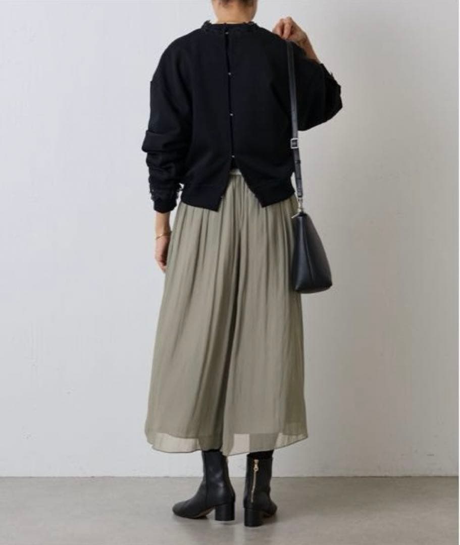 【新品タグ付き】BEARDSLEY レースコンビ2WAYトレーナー