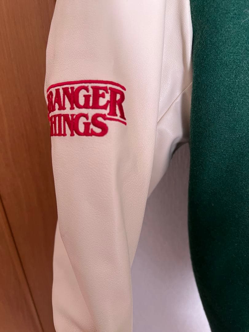 StrangerThings Hawkins High School スタジャン