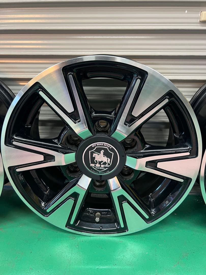 ハイエース200系純正OPモデリスタ15インチホイール