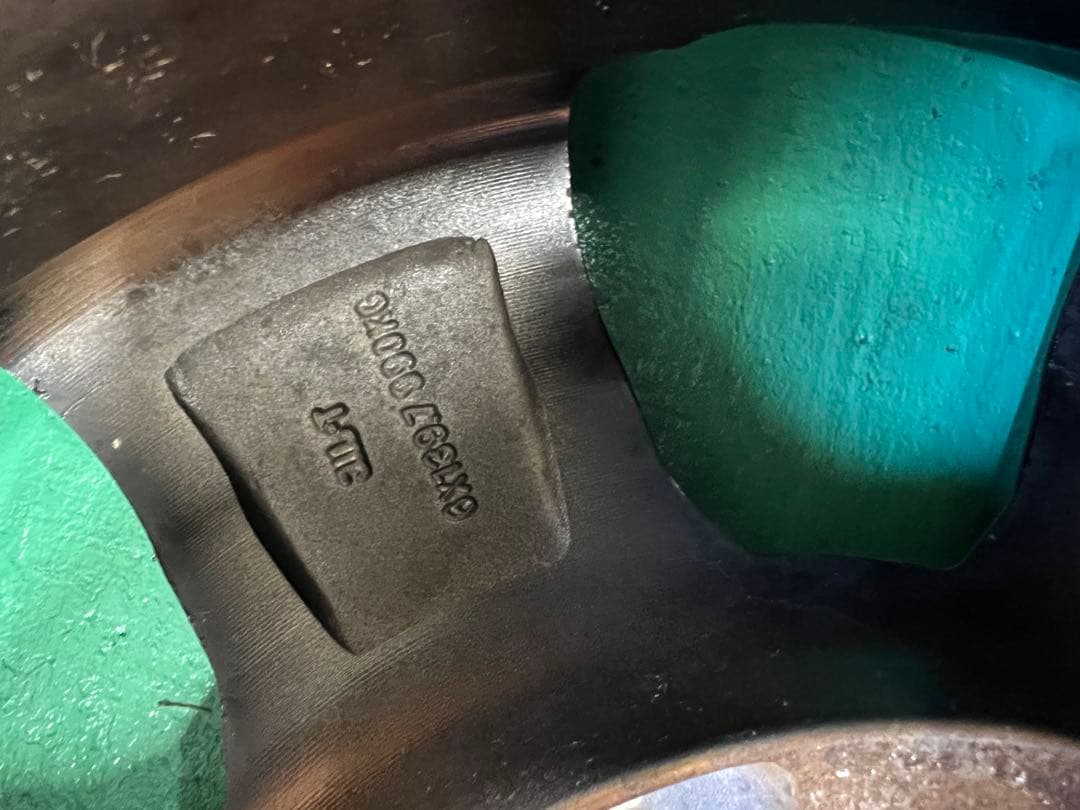 ハイエース200系純正OPモデリスタ15インチホイール