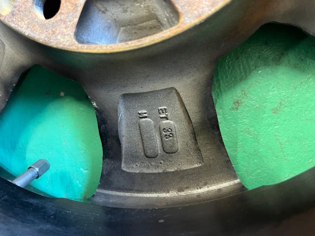 ハイエース200系純正OPモデリスタ15インチホイール