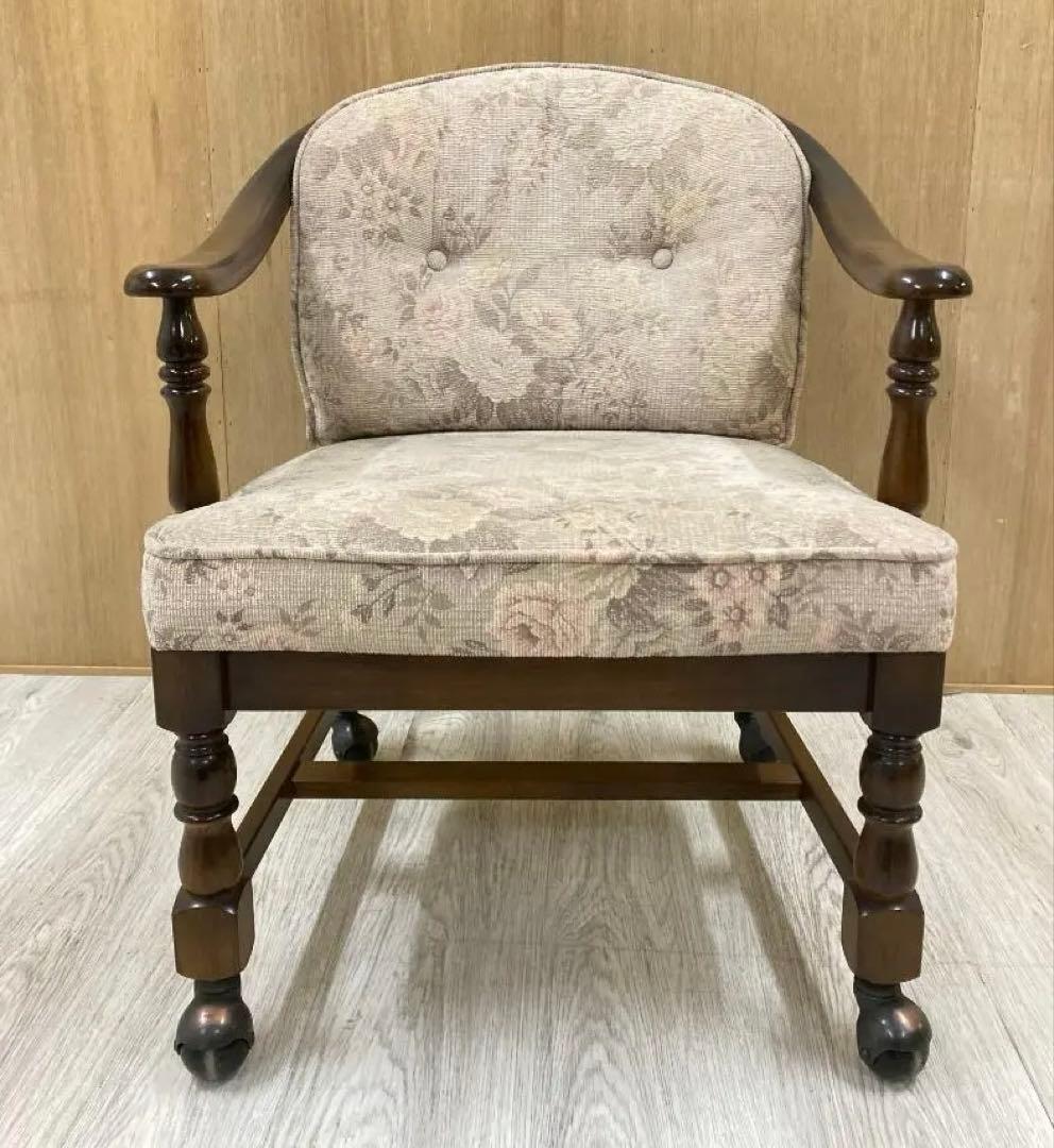 【カリモク】ダイニングチェア 　コロニアル 　キャスター付き　アームチェア　C