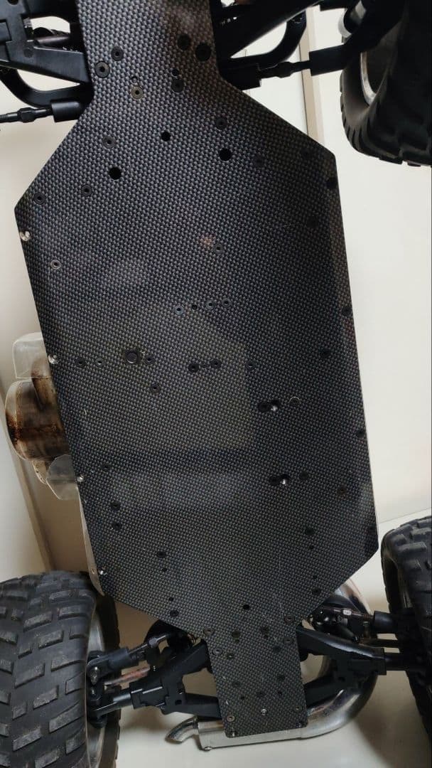 ＦＳレーシング １／５ モンスタートラックボディ☆３０CCエンジンカー☆