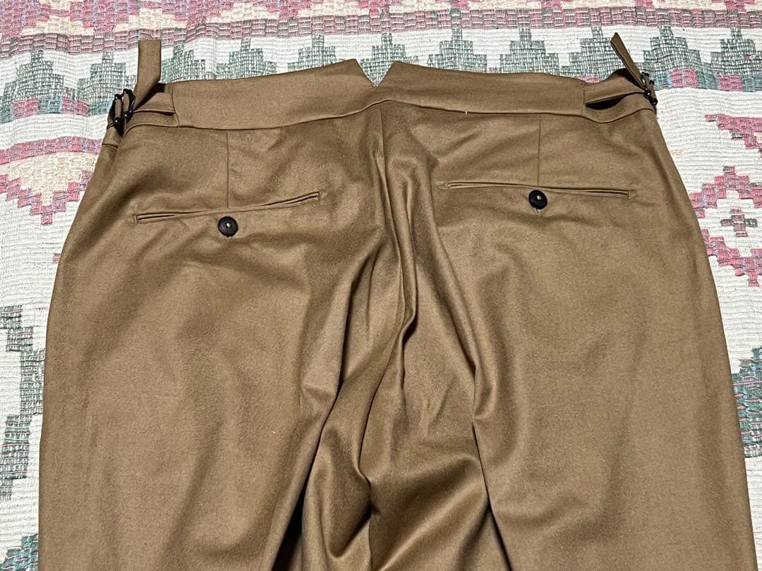 ベルウィッチ BERWICH ２プリーツ ブラウン サイドアジャスターパンツ48