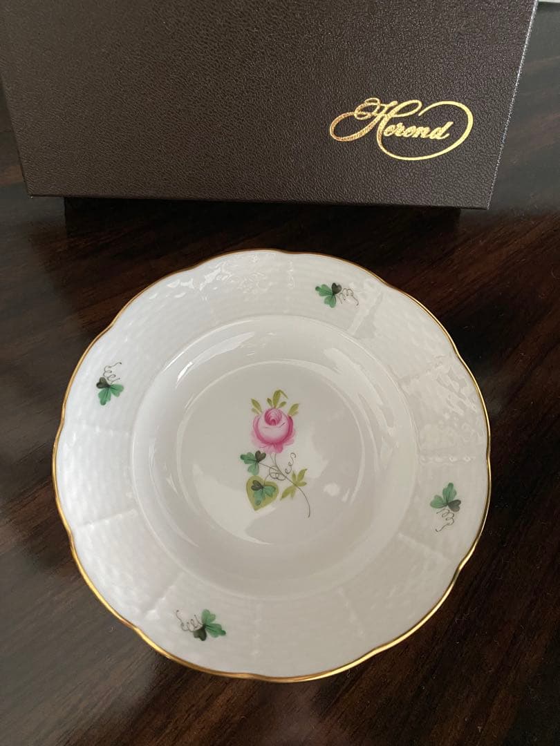 【新品】ヘレンド ウィーンの薔薇　オリエンタルボウルSサイズ3枚セット