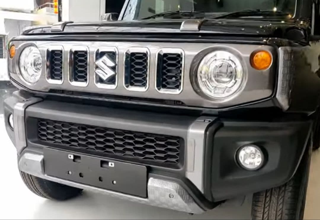 スズキ純正ジムニーシエラノマド JB74JC74 フロントバンパー ガーニッシュ