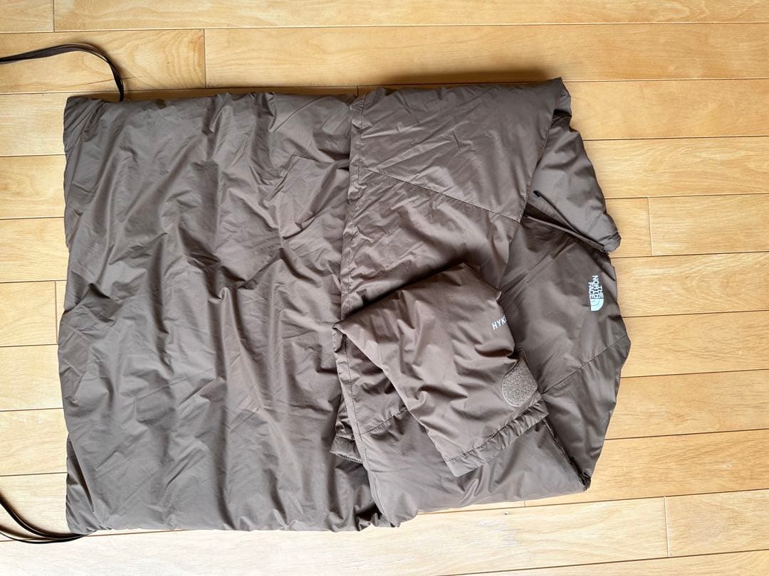 HYKE×THE NORTH FACE ブラウン トレーナー&スカート