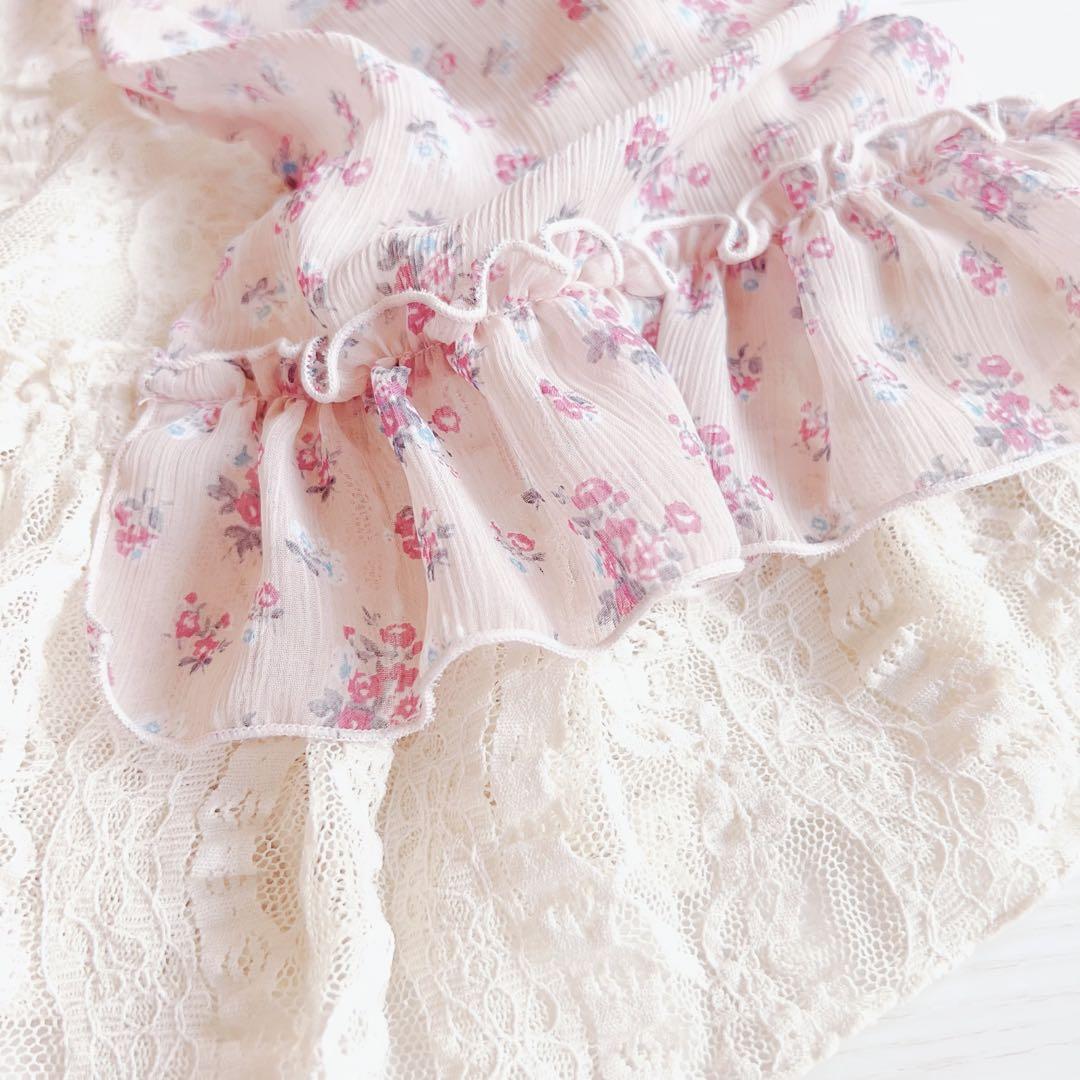 axes femme LIZLISA系 花柄トップス＊リボン