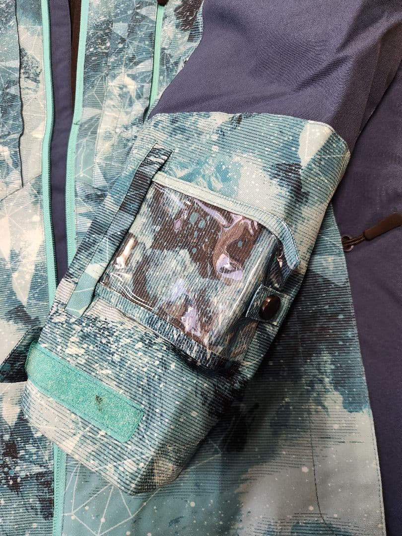 nnoumノアム　スキーウェア上下セット　Lサイズ