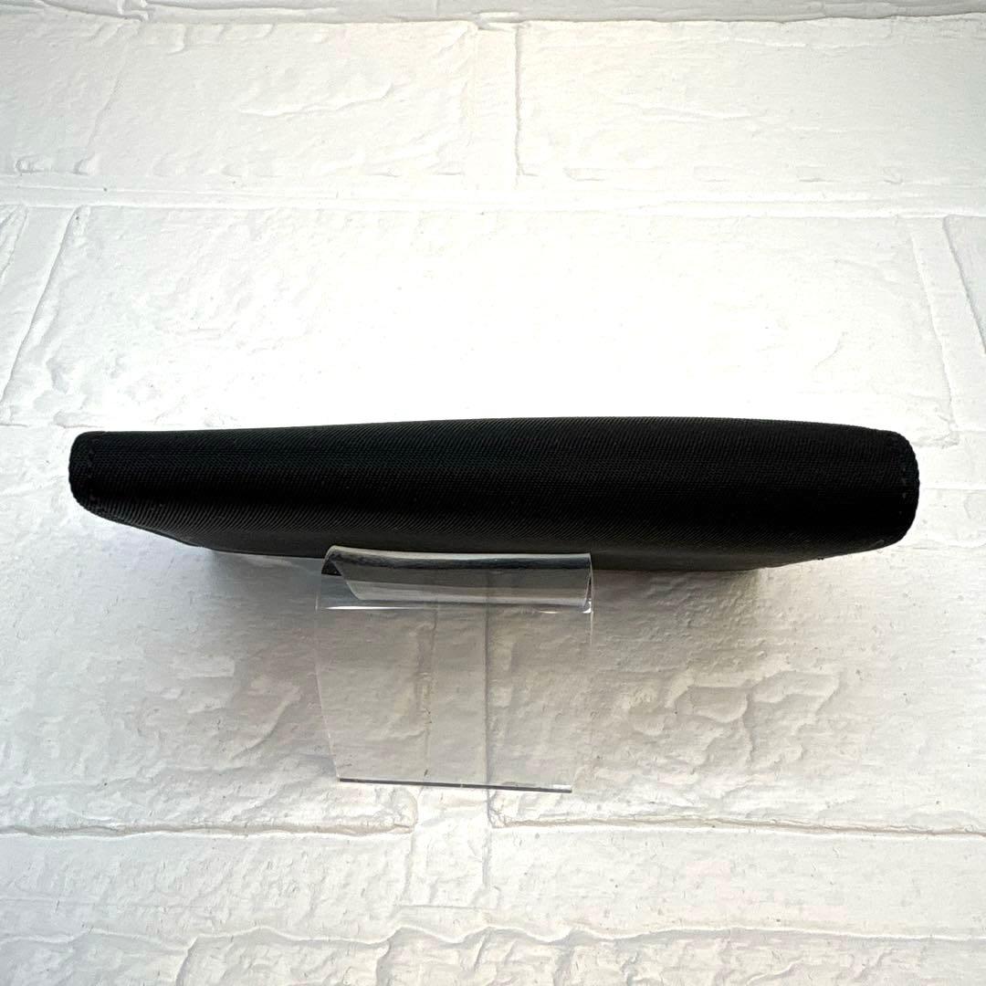 PRADA 6連キーケースブラック ナイロン