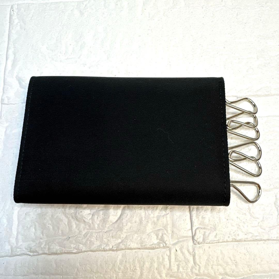 PRADA 6連キーケースブラック ナイロン