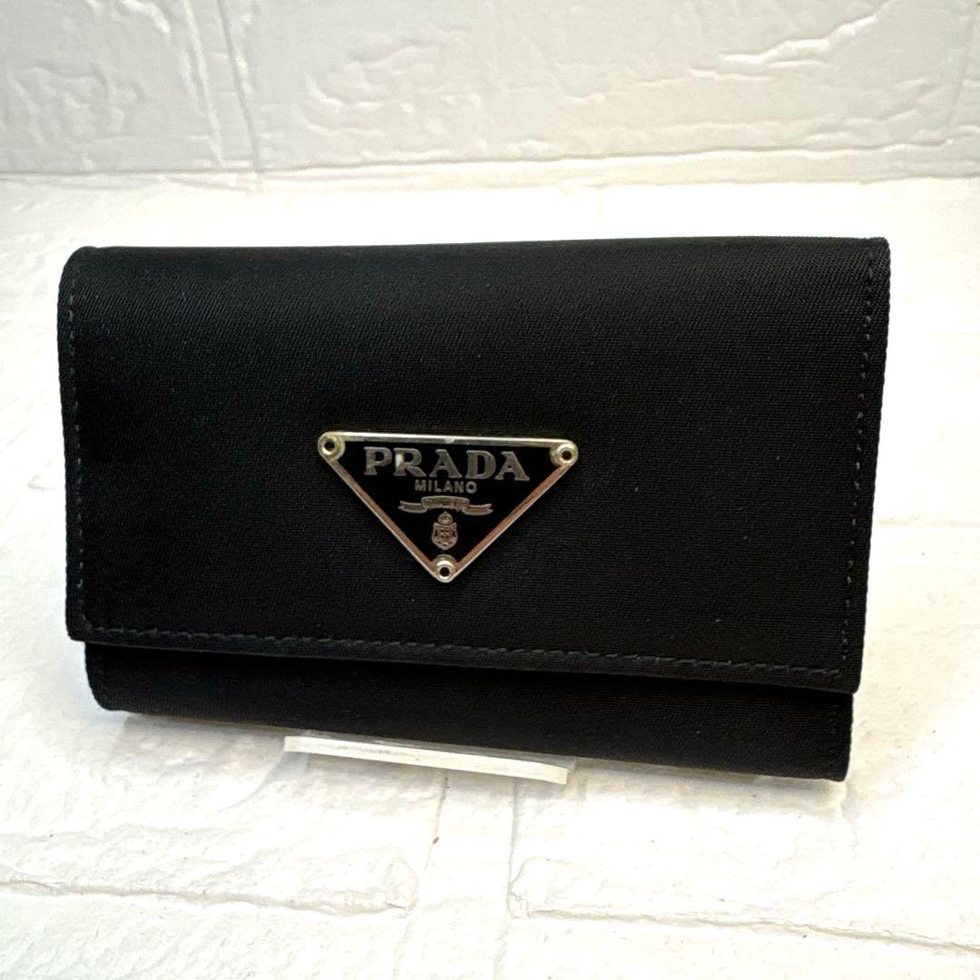 PRADA 6連キーケースブラック ナイロン
