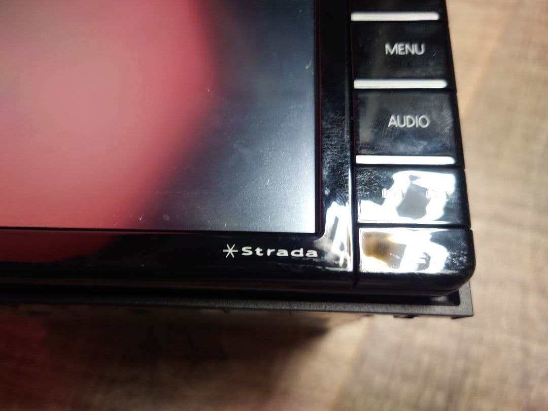 Panasonic Strada ストラーダ　CN-HE01WD　2021年