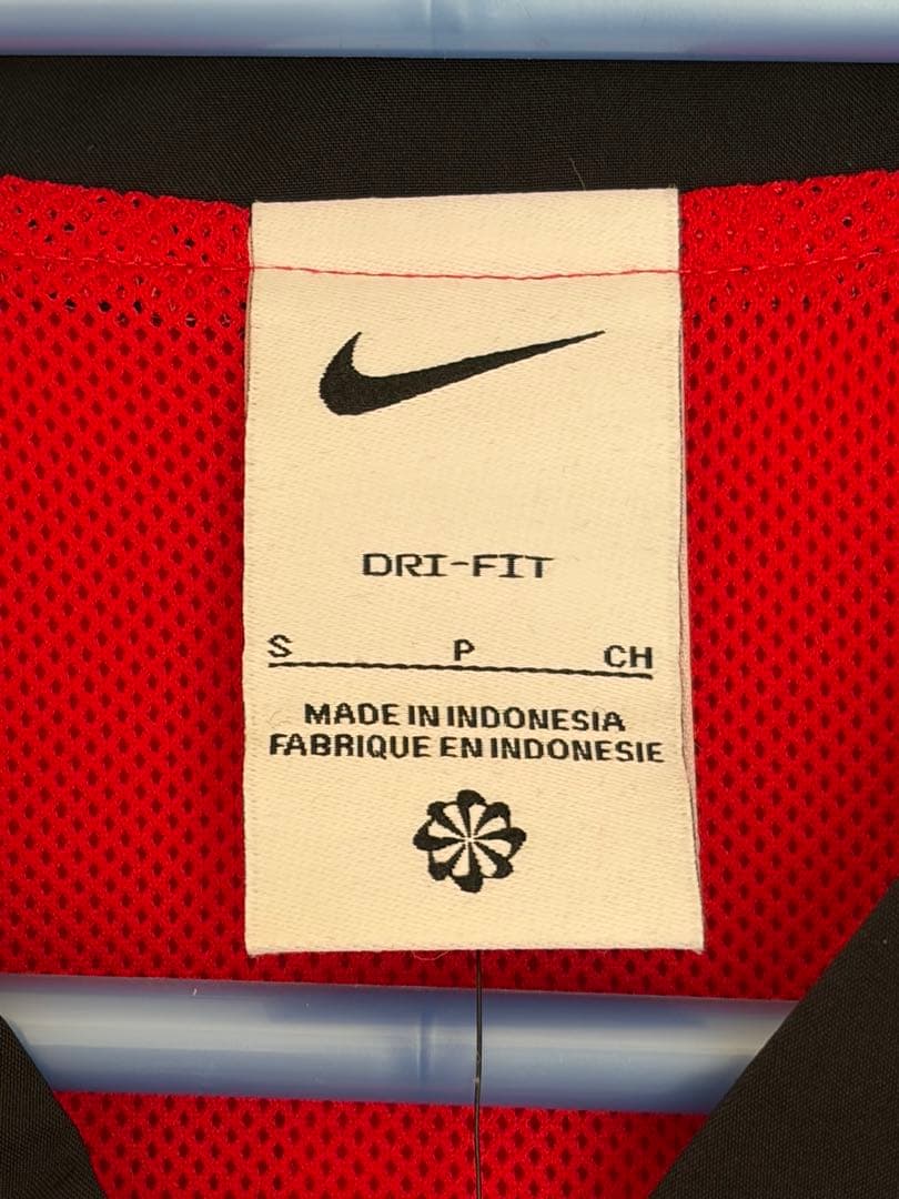 25/26シーズンSCフライブルク ウォームアップジャケット