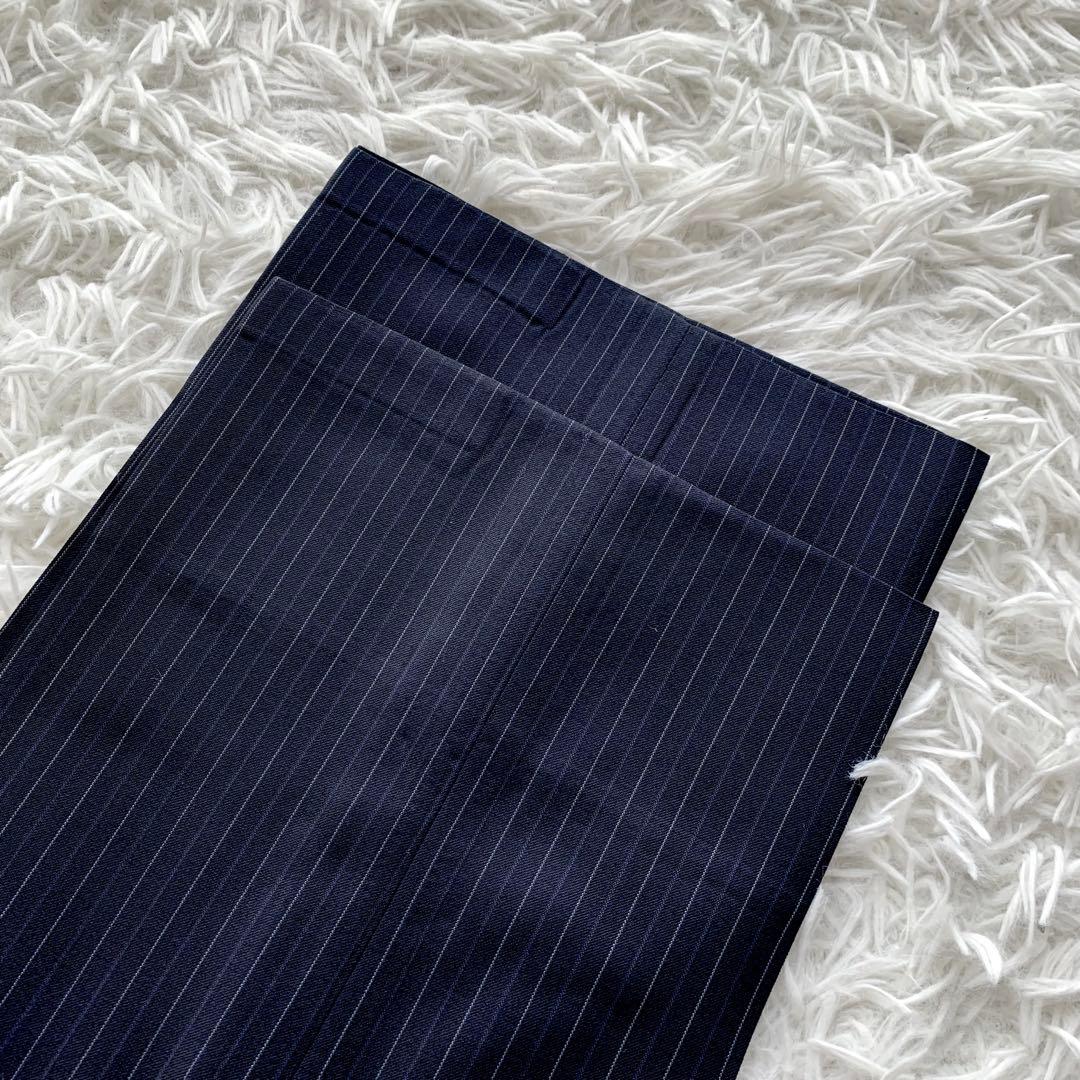 【極美品】バーバリーロンドン 高級 シルク混 ストライプ スーツ L ネイビー
