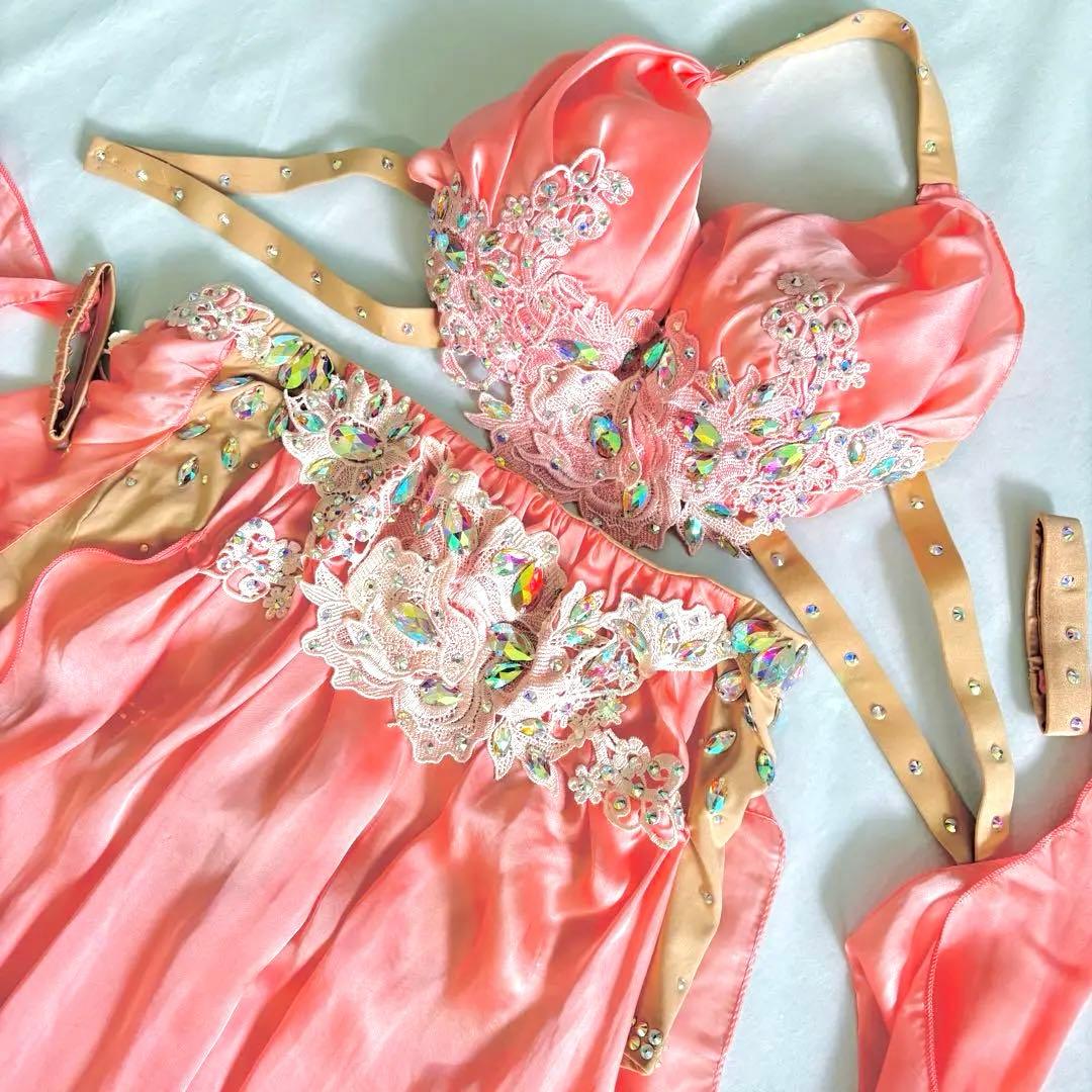 ベリーダンス 衣装　コスチューム　ピンク セットアップ