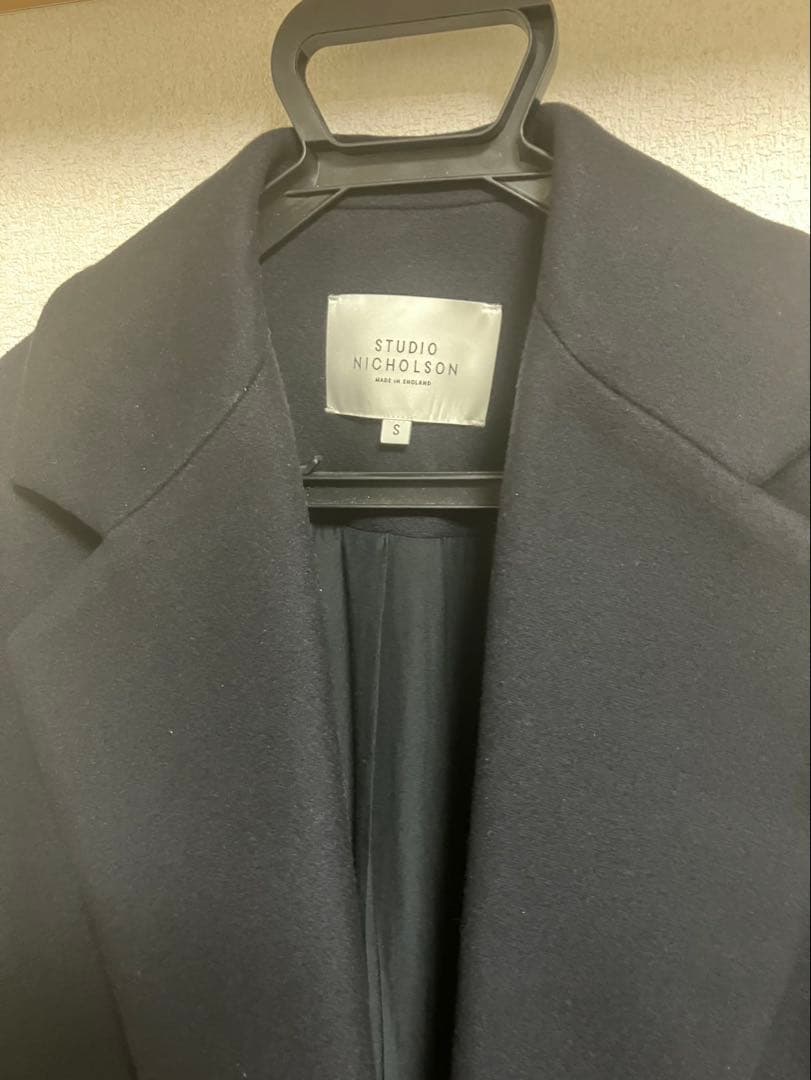 スタジオニコルソン NOTCH COAT IN DARK NAVY