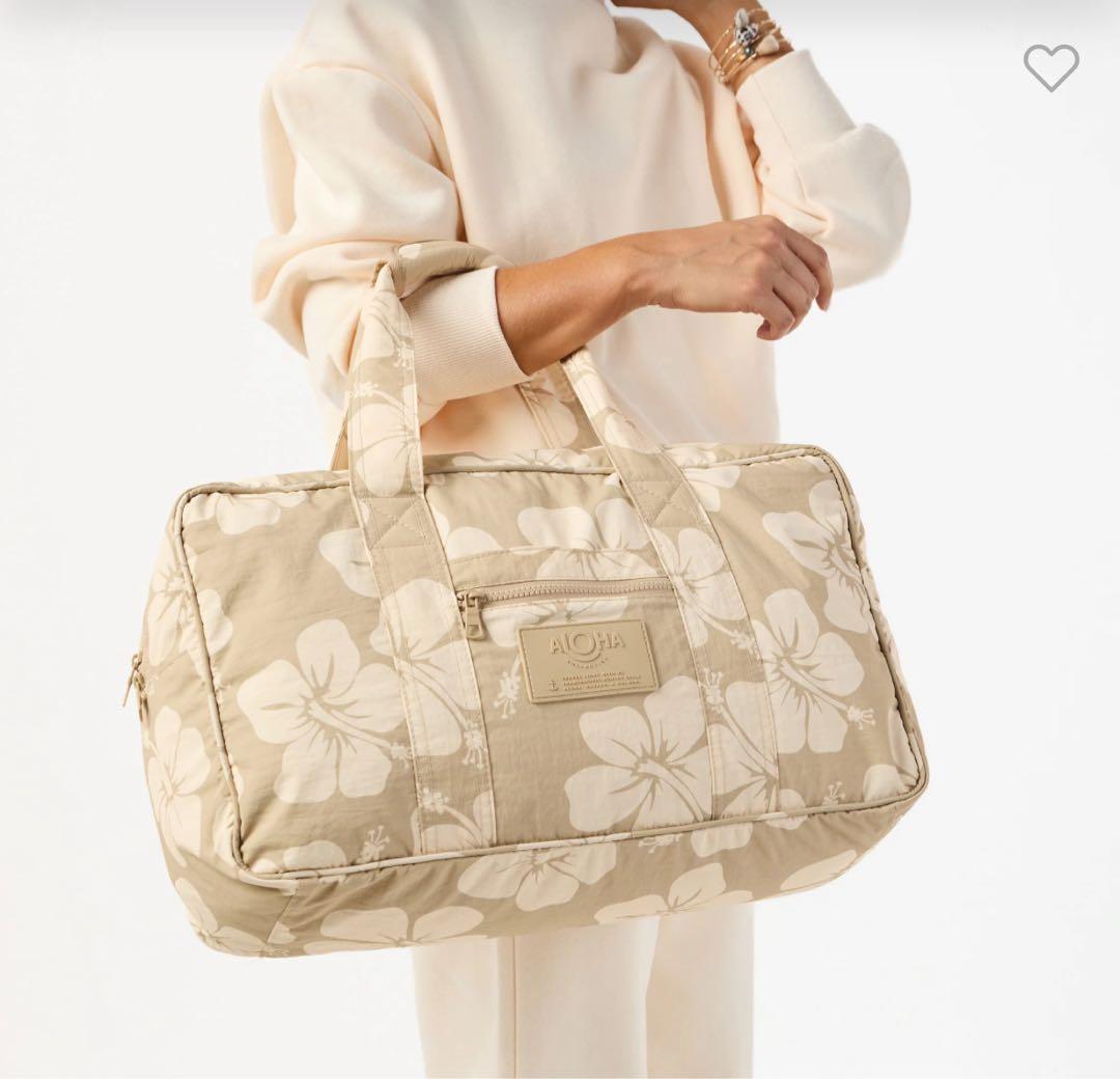 C*e様 【新作！】アロハコレクション ボストンバッグ ハイビスカス　カバン　鞄