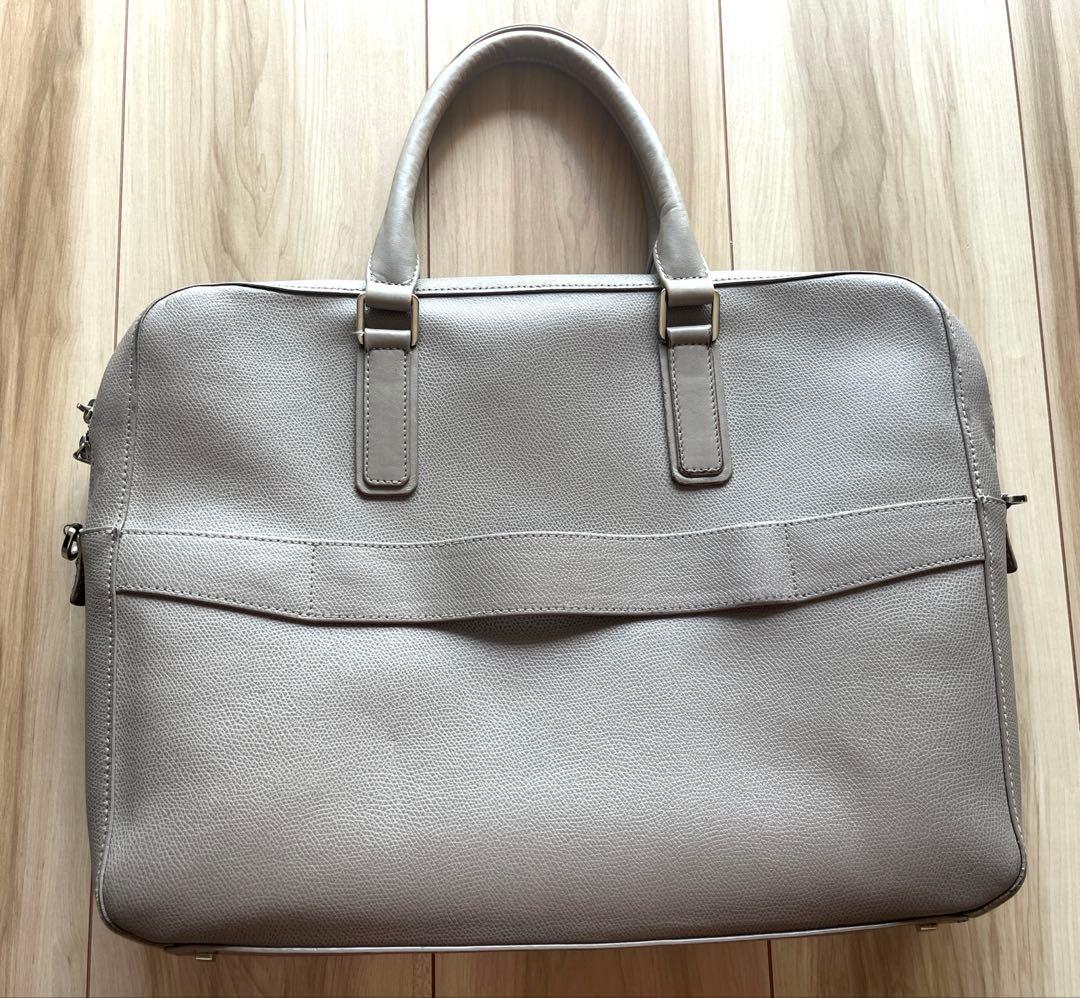 FURLA ライトグレー　レザーブリーフケース MAN MARTE