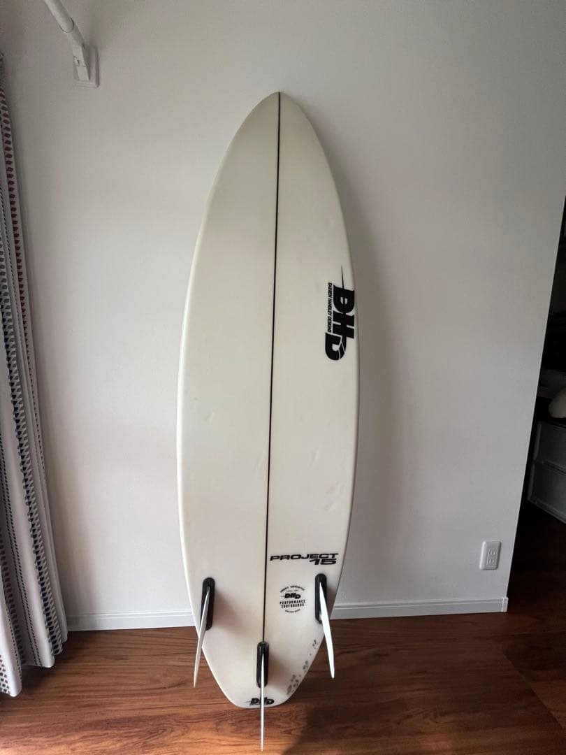 DHD サーフボード 6’0 フィン付き　 手渡し限定
