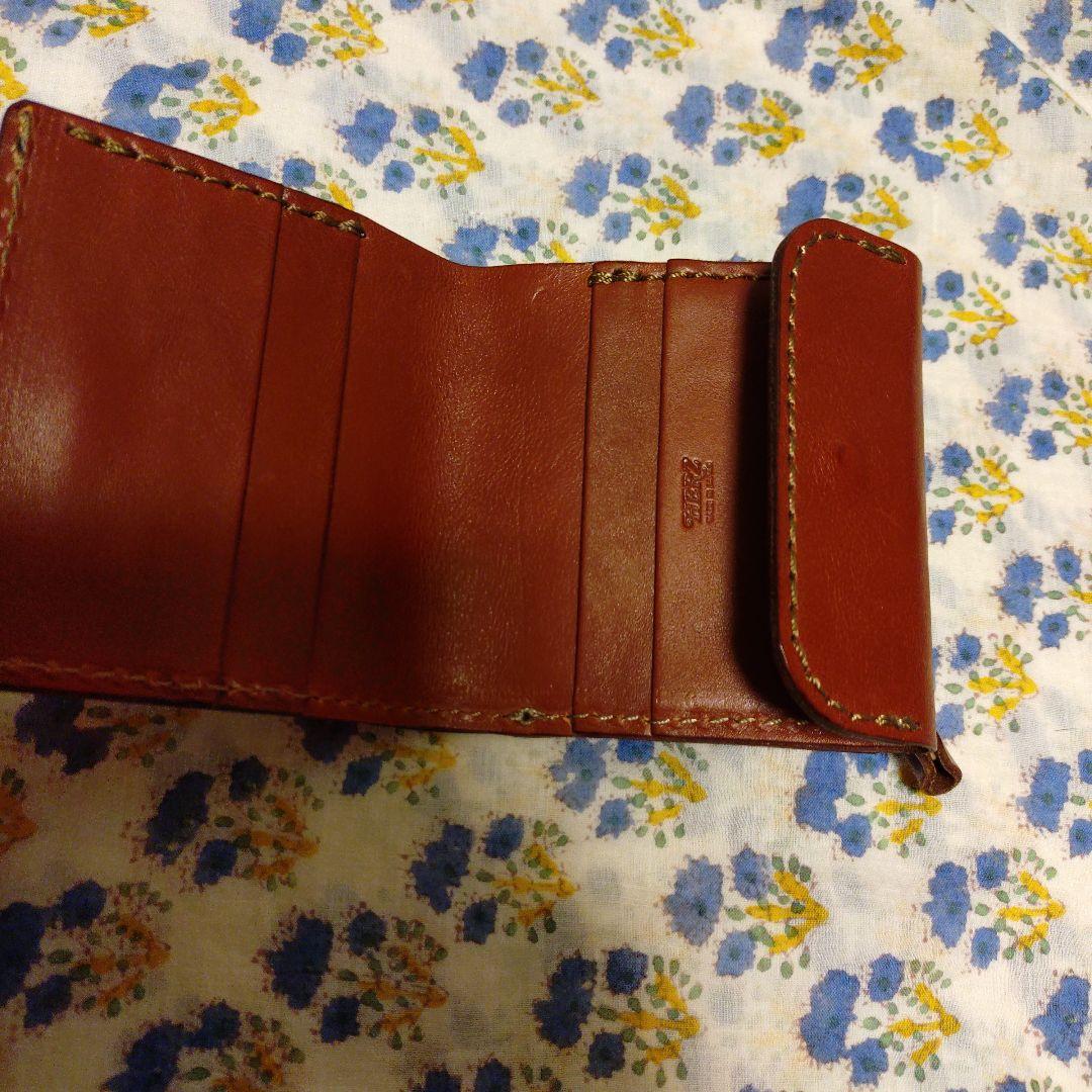 【美品】HERZ ヘルツ　ライトウォレット　2つ折り　ラウンド　チョコ　L字型