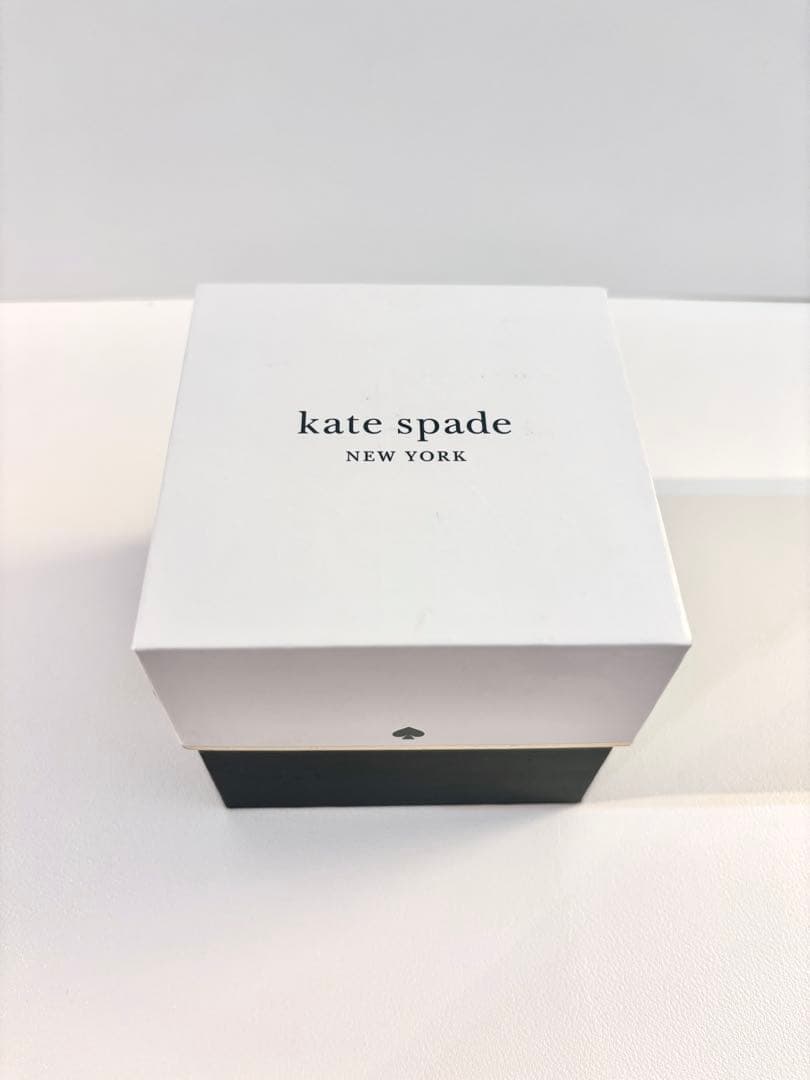 [ケイト・スペード] 腕時計 レディース 正規輸入品 ホワイト
