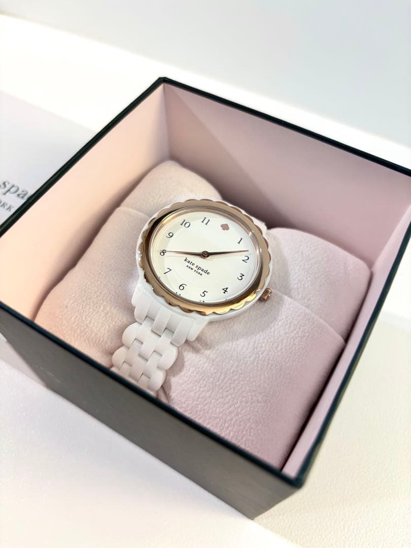 [ケイト・スペード] 腕時計 レディース 正規輸入品 ホワイト