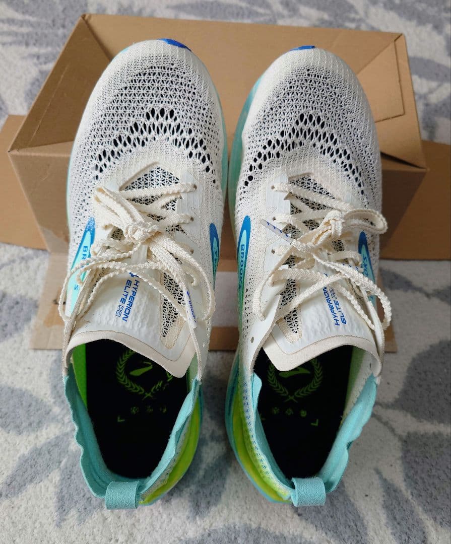 スパイク・シューズ BROOKS HYPERION ELITE 4PB