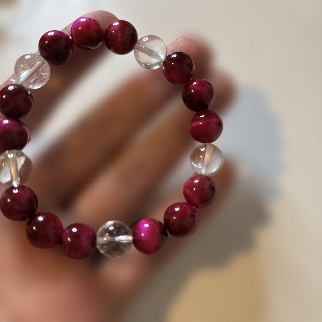 ネパールヒマラヤにあるすっごい水晶を入れたピンクタイガーアイたん！ズンズンくる！