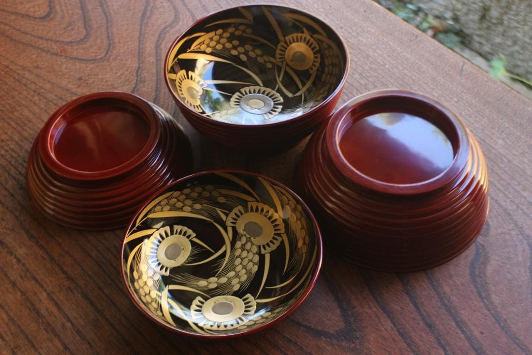 デッドストック！深みある糸目紅溜塗に極上稲穂福来雀蒔絵のお椀2点（検輪島塗雑煮椀