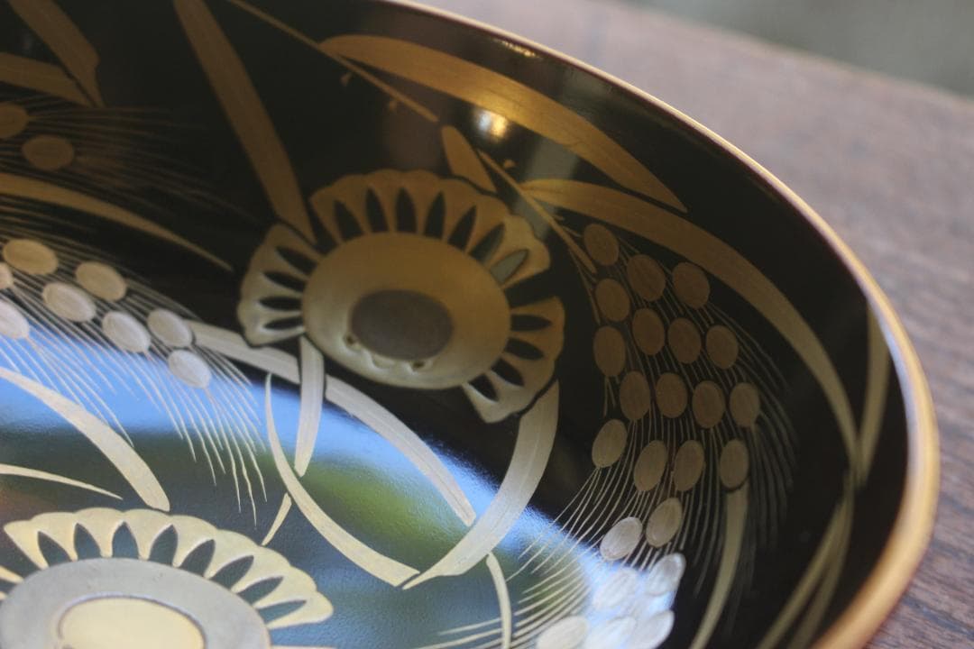 デッドストック！深みある糸目紅溜塗に極上稲穂福来雀蒔絵のお椀2点（検輪島塗雑煮椀