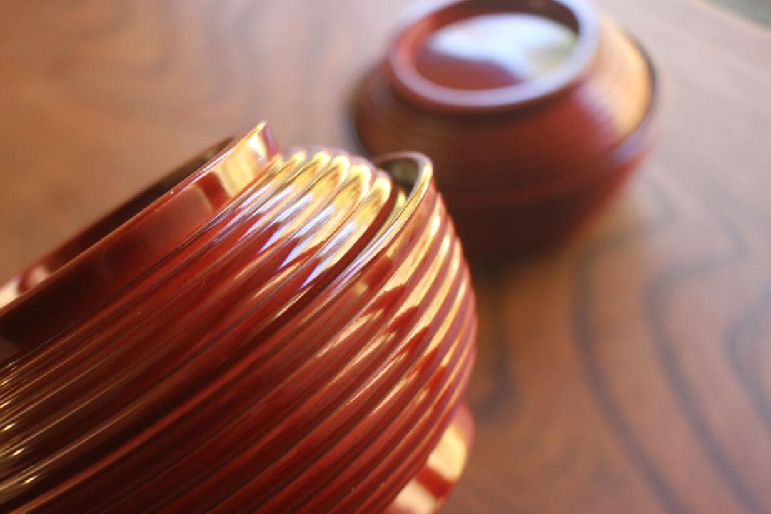 デッドストック！深みある糸目紅溜塗に極上稲穂福来雀蒔絵のお椀2点（検輪島塗雑煮椀