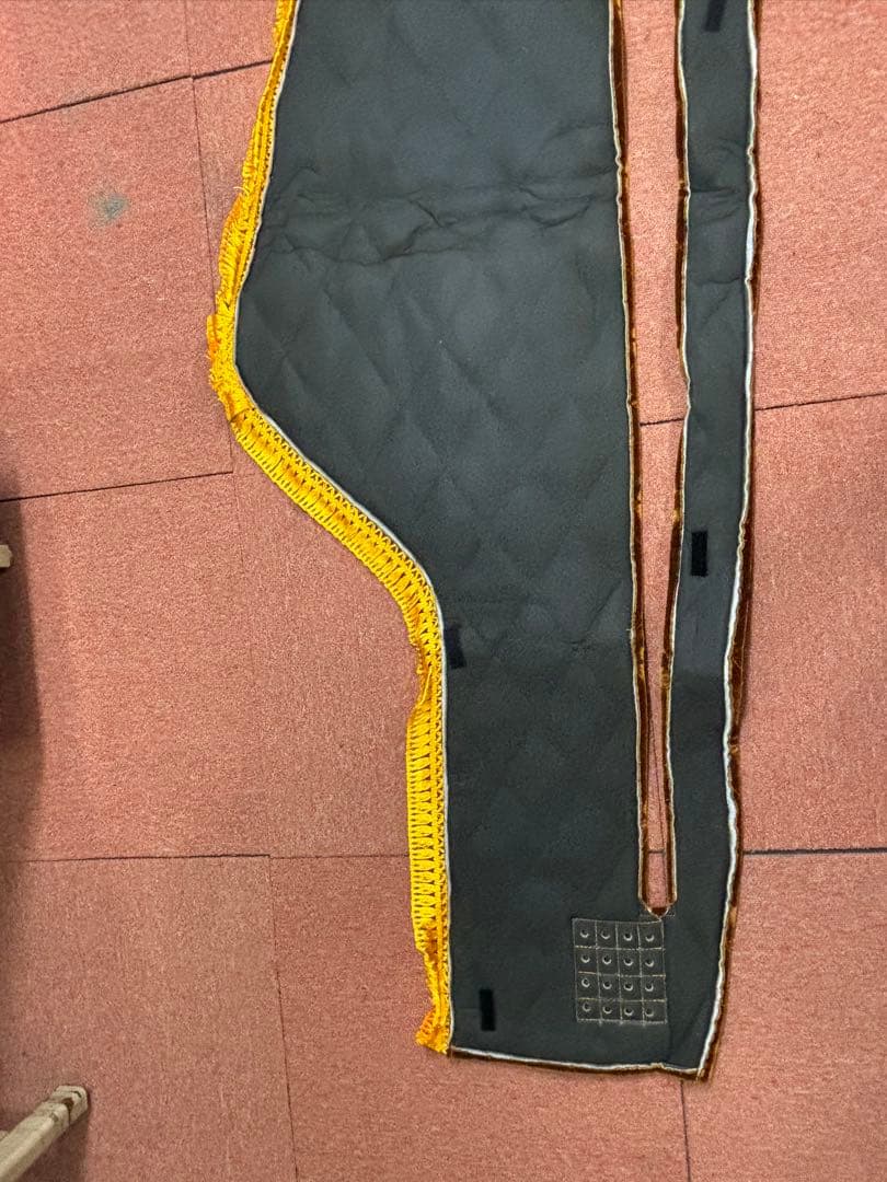 日野グランドプロフィア内装品