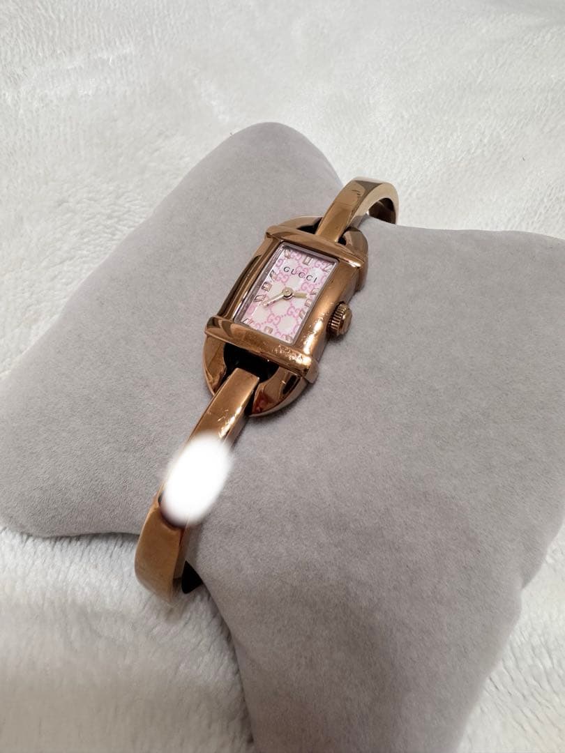 GUCCI 腕時計　レディース　ピンクシェル　6800L 美品 電池切れ 箱付き