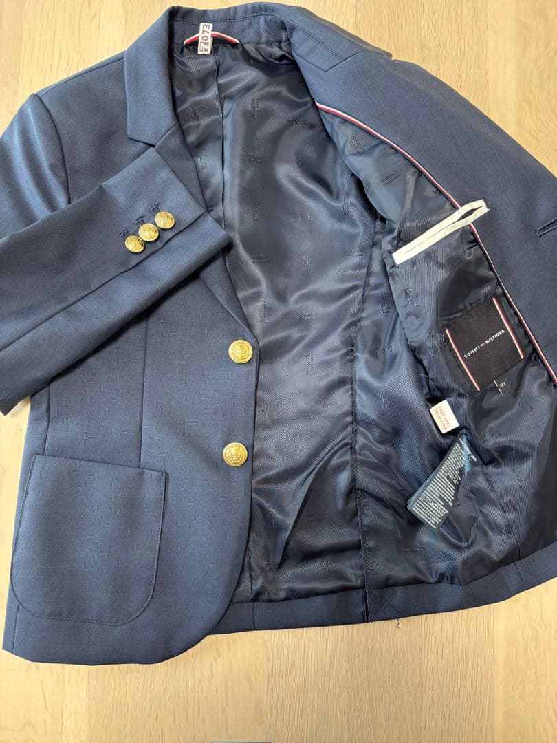 ☆トミーヒルフィガー☆ キッズフォーマル122㎝　5点セット♪