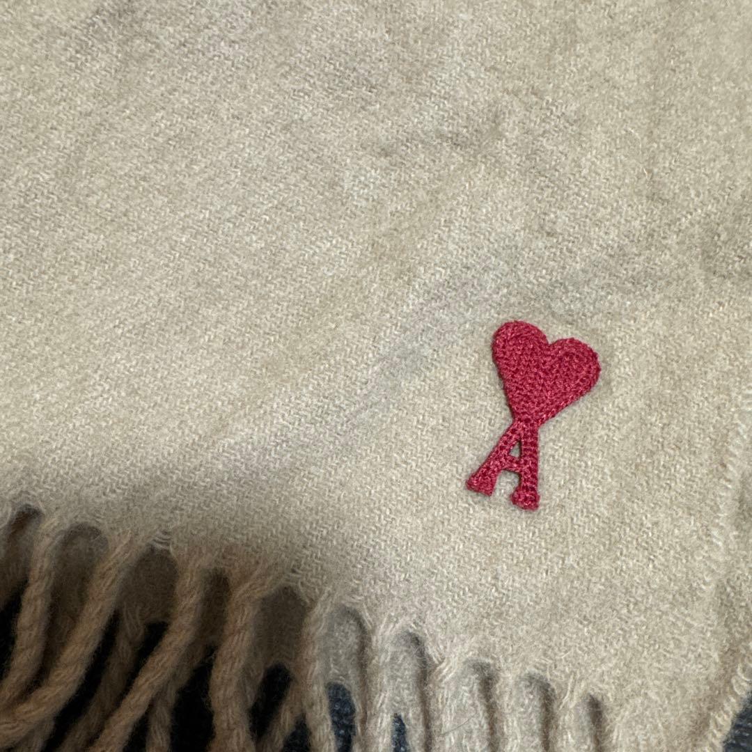 アミパリス マフラー ハート刺繍付き