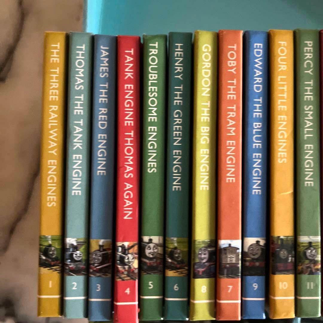 機関車トーマス 絵本 70周年記念オリジナル全26冊ライブラリーセット（英語版）