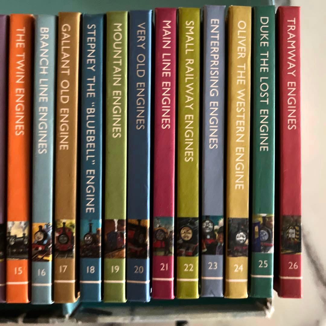 機関車トーマス 絵本 70周年記念オリジナル全26冊ライブラリーセット（英語版）