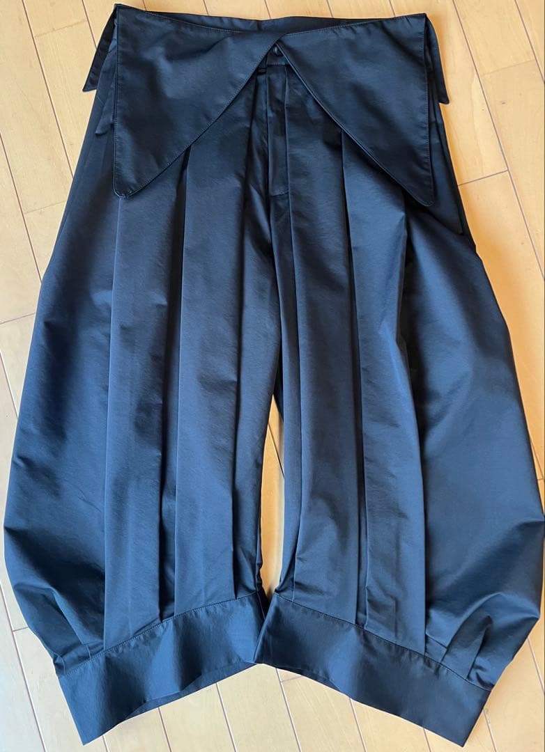 7440 37 1 プリーツ9部丈カーブランタンパンツ ワイドパンツ