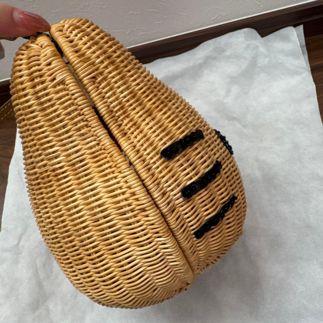 MIKA　ニーナミュウ　ハローキティ かごバッグ 赤いリボン