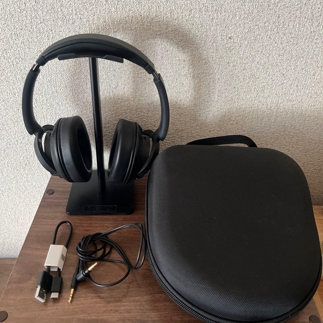 SONY ワイヤレスノイズキャンセリングヘッドホン WH-CH720N ブラック