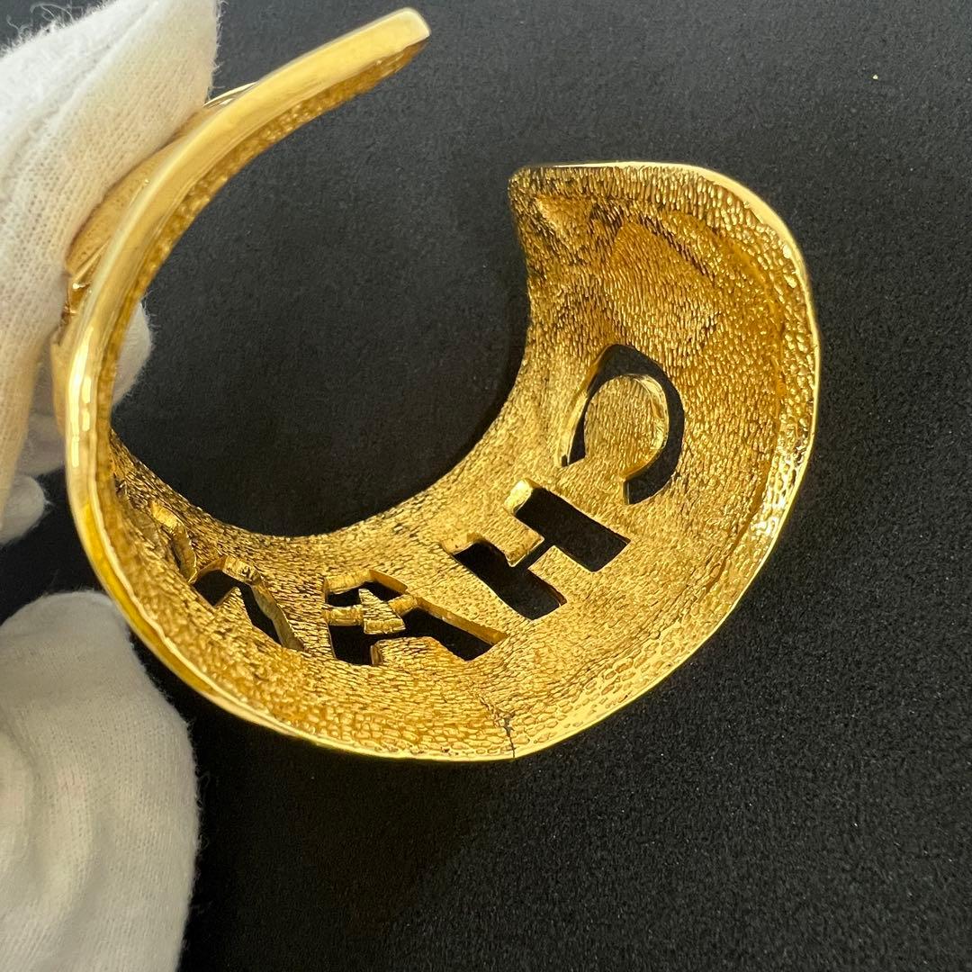 CHANEL シャネル マトラッセ ロゴ バングル ブレスレット ヴィンテージ