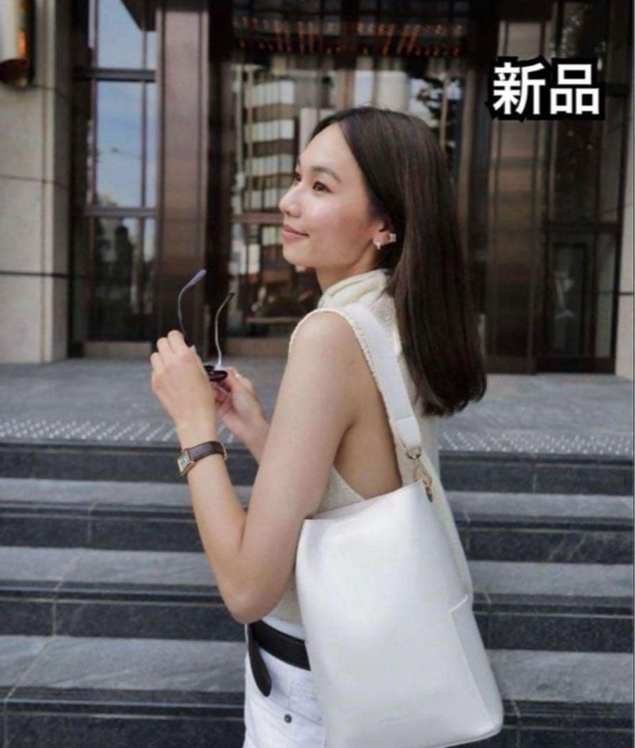 RANDEBOO petit bucket bag White 新品　ランデブー